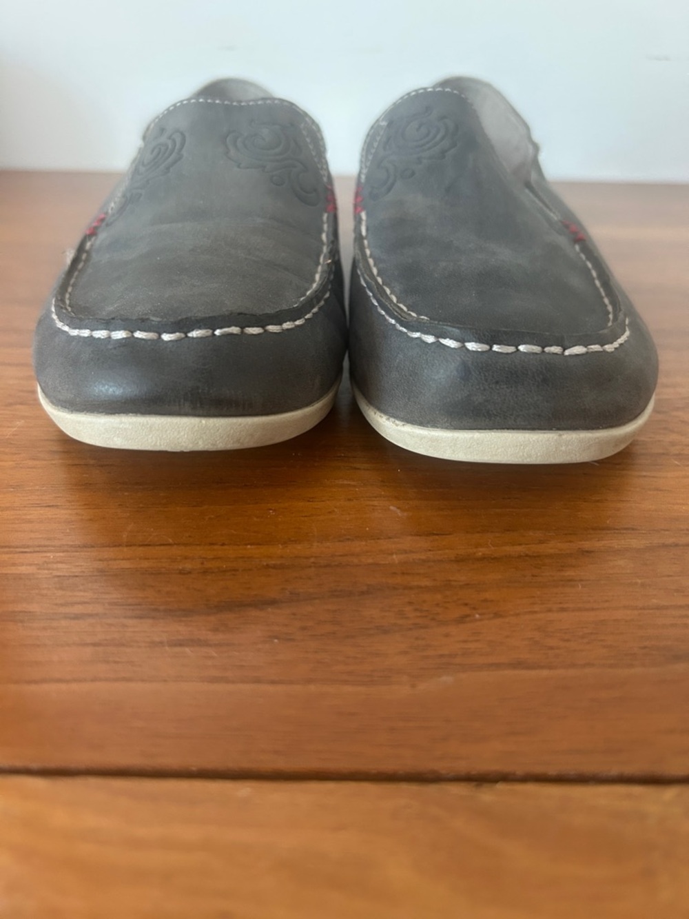 OluKai Women's Gray Slip-On Loafers with Red Accent Stitching - Picture 4 of 4